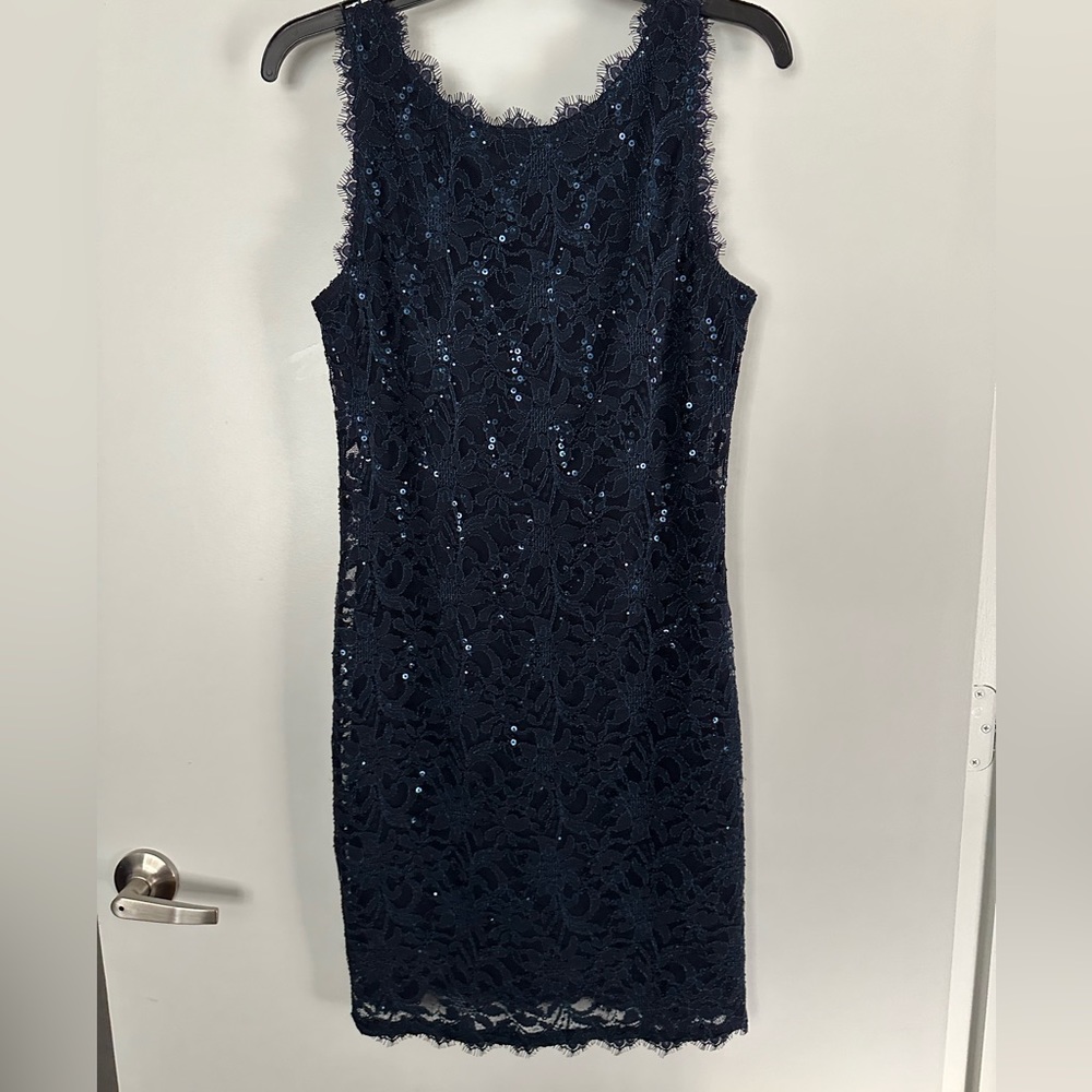 Dark blue gorgeous dress!